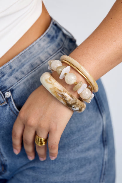 Armband mit unterschiedlichen Perlen