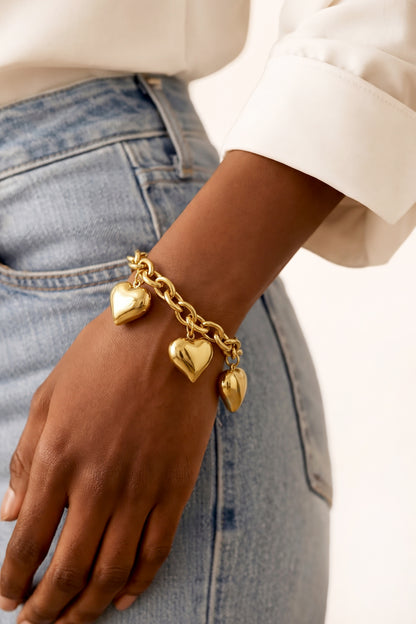 Massives Gliederarmband mit großen Herzen