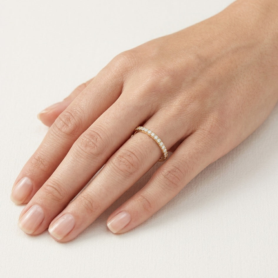 solia ring getragen hand gold | eliée jewelry