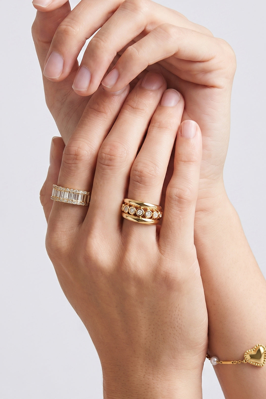 verstellbarer statement-ring mit strasssteinen